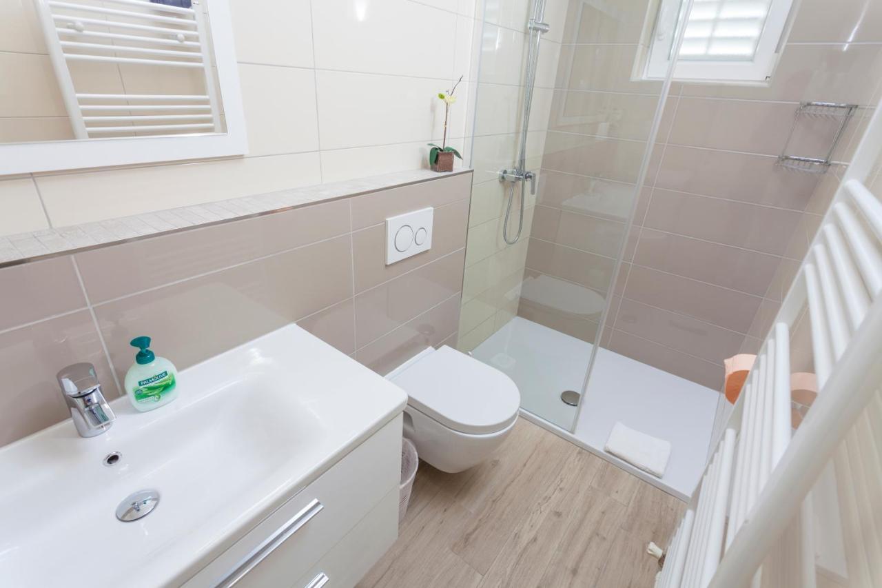 Apartments & Rooms Alagic Makarska Exterior photo