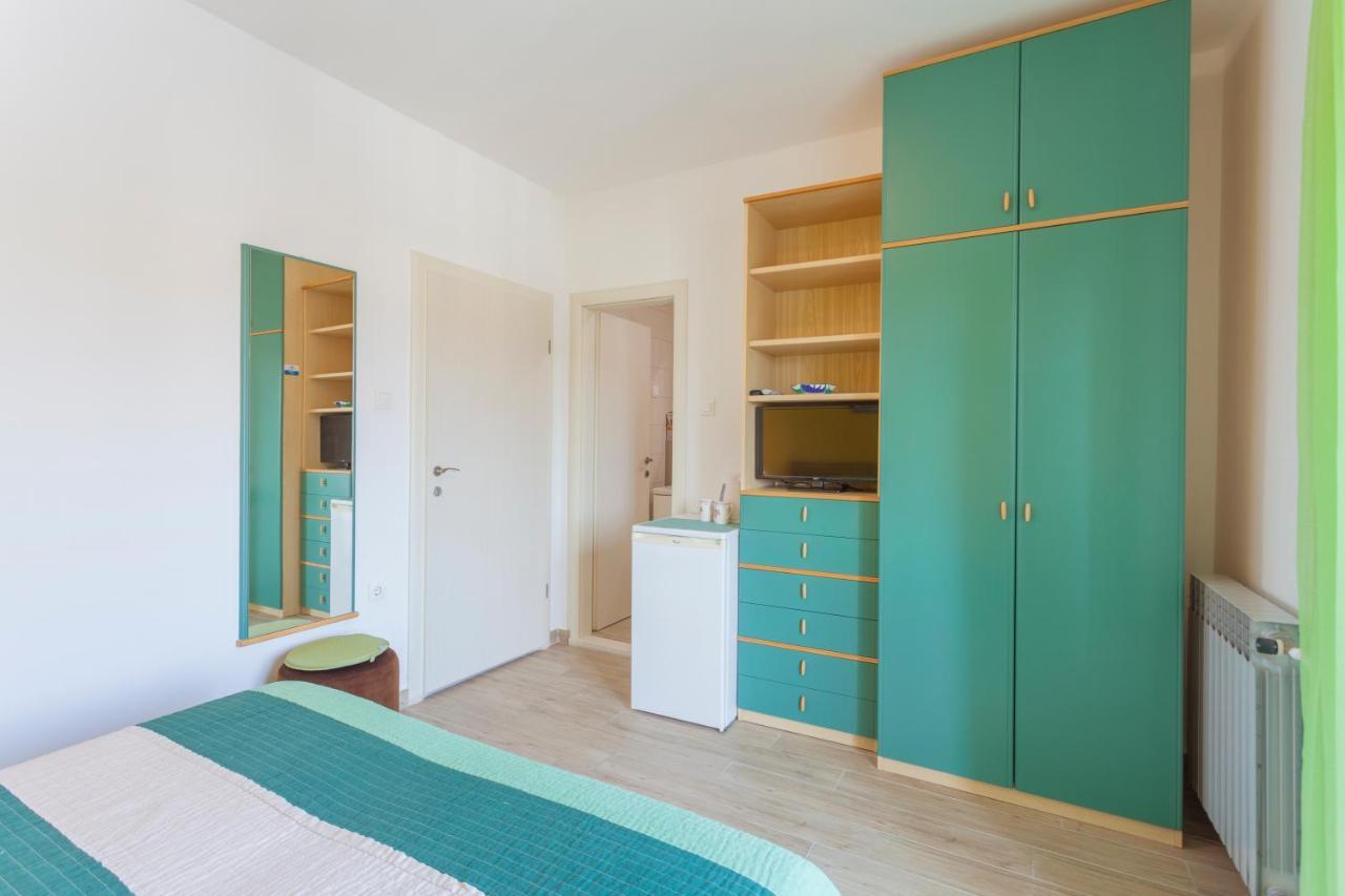 Apartments & Rooms Alagic Makarska Exterior photo